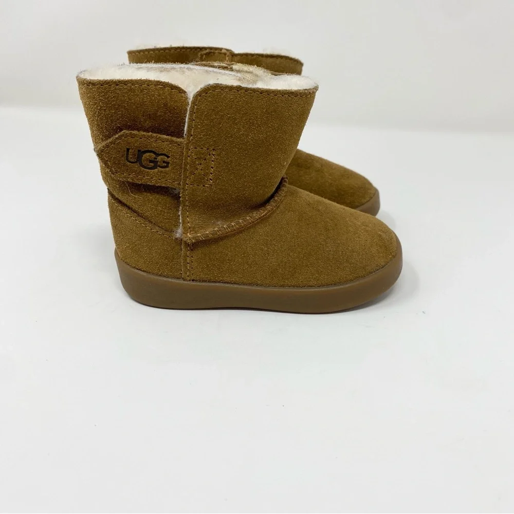UGG Chestnut Boots Toddler Kids Size - Picture 3 of 7